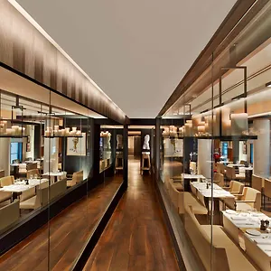 https://le-metropolitan-a-tribute-portfolio.fr-paris.fr